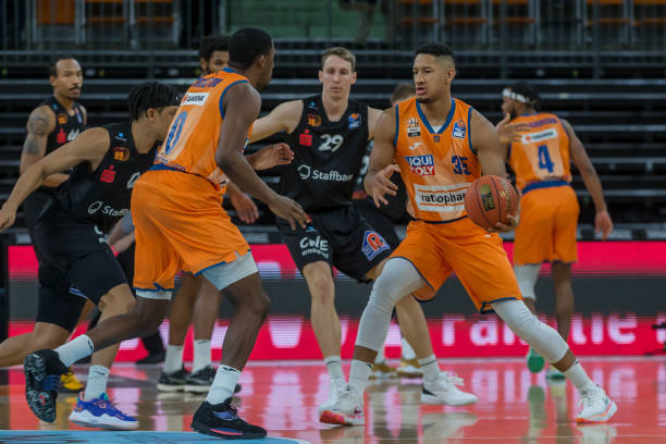 合同到期时 合同到期时