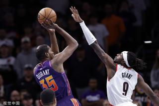 的比赛中 的比赛中